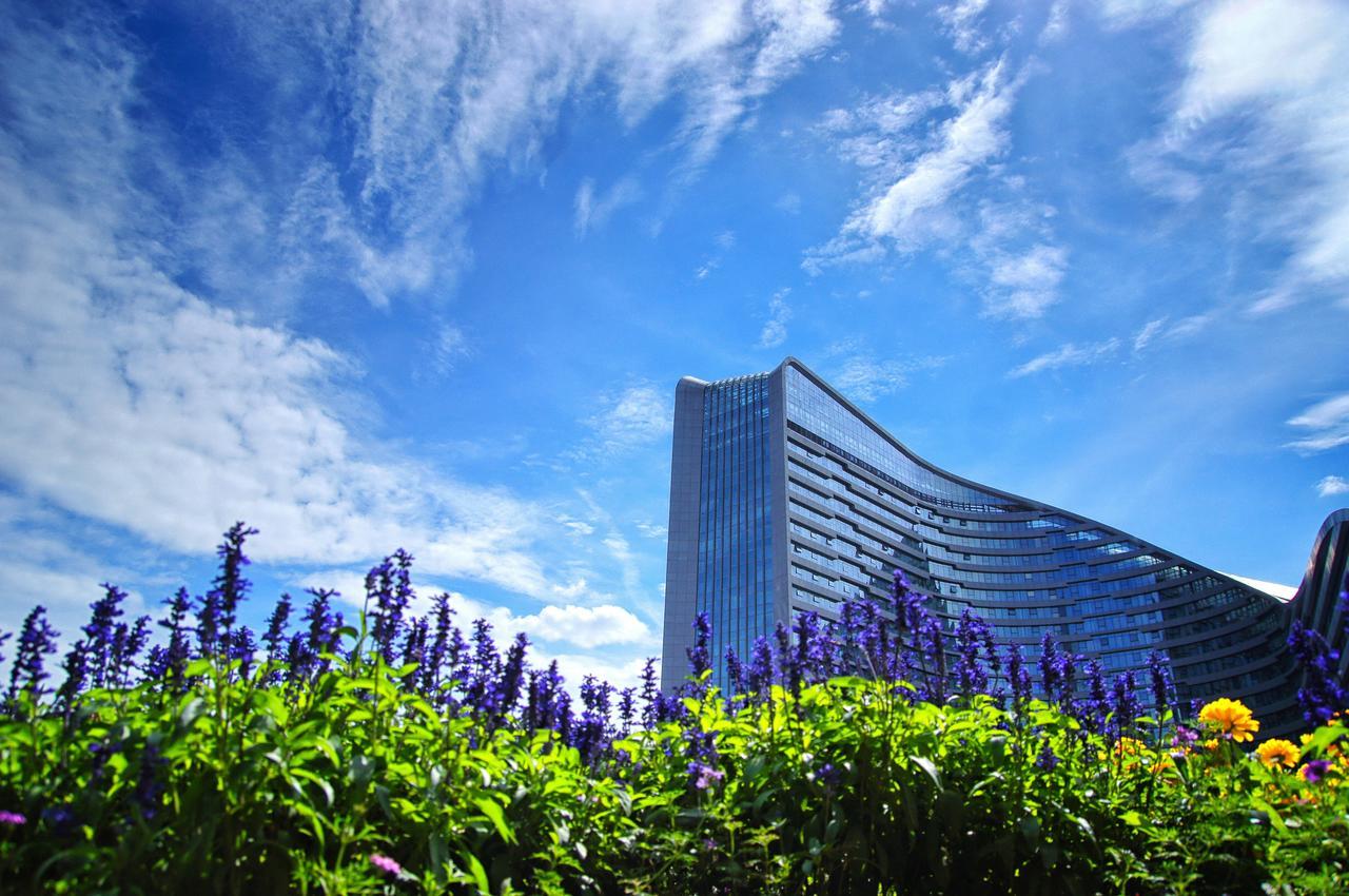Howard Johnson Flower City Hotel Kunming Zewnętrze zdjęcie