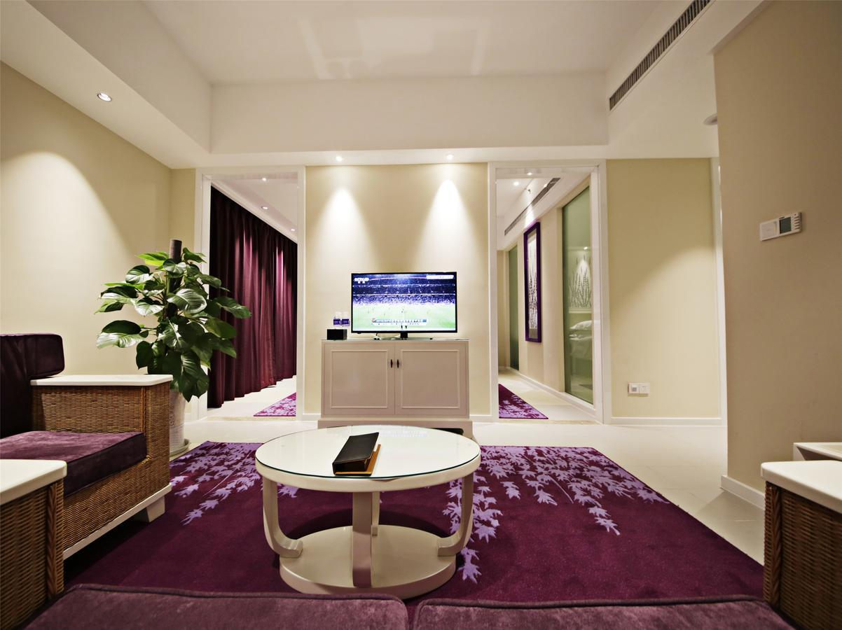 Howard Johnson Flower City Hotel Kunming Zewnętrze zdjęcie