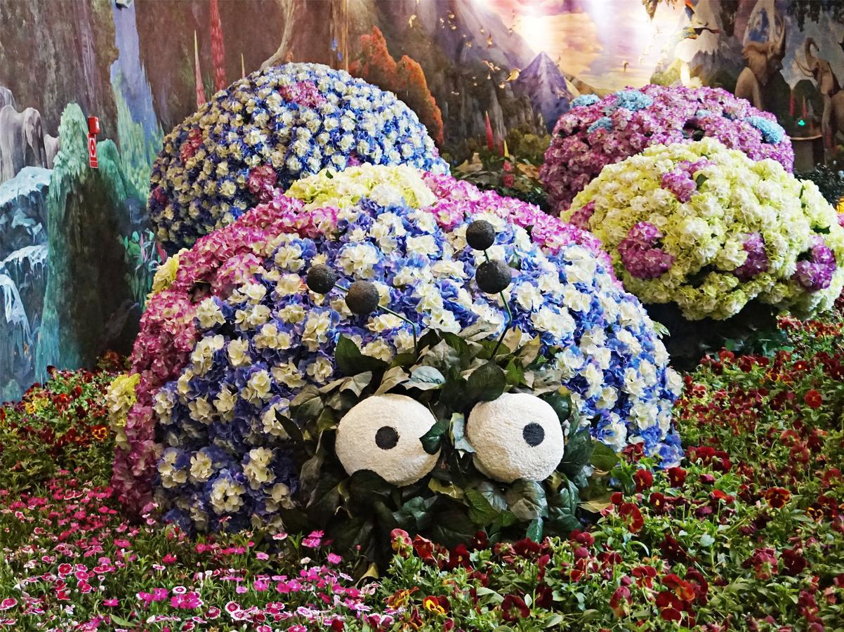 Howard Johnson Flower City Hotel Kunming Zewnętrze zdjęcie