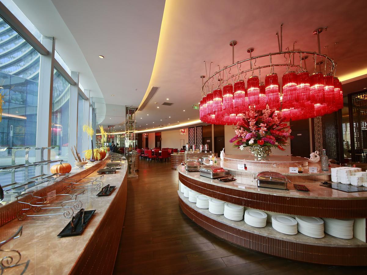 Howard Johnson Flower City Hotel Kunming Zewnętrze zdjęcie